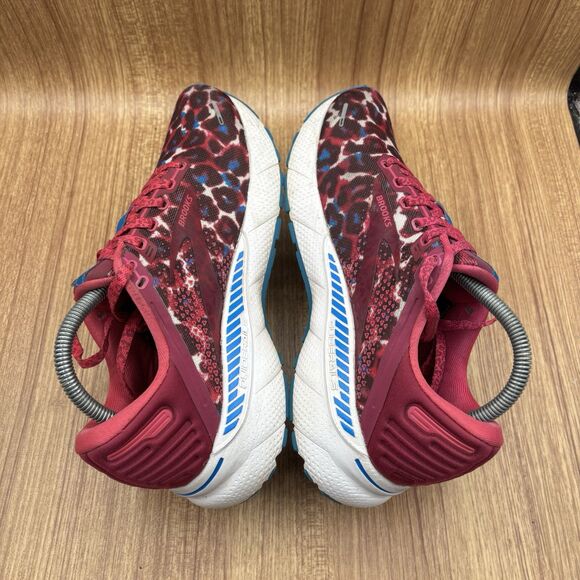 Brooks Adrenaline GTS 22 Women's Size 9.5 B  Magenta/Raspberry/White Sneakers - Picture 5 of 9